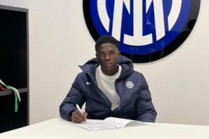 世俱杯-斯基拉：比萨将租借阿金桑米罗，买断费300万欧&amp;回购费350万欧