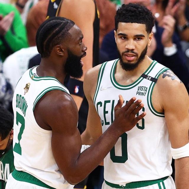 世俱杯-杰伦·布朗连续低迷 双探花的大当家争论终于休矣！